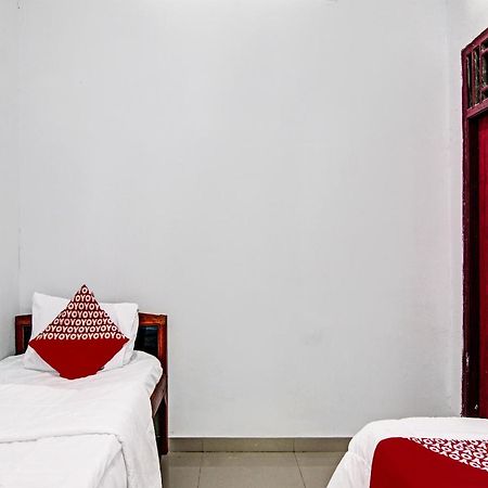Oyo 92330 Hotel Rindu Sempadan Near Taman Wisata Rindu Sempadan Pekanbaru Zewnętrze zdjęcie