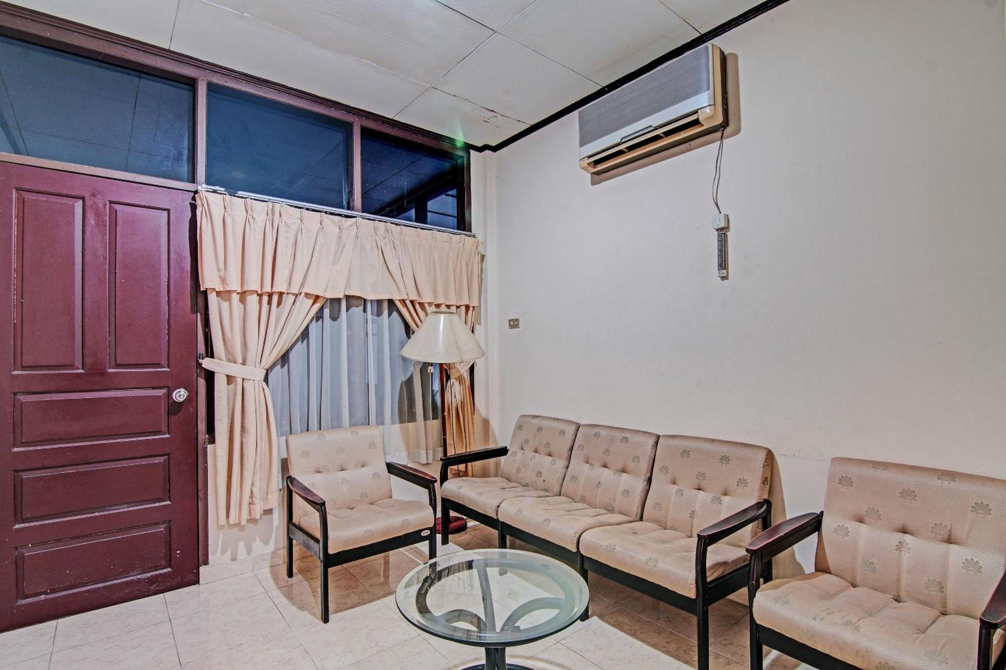 Oyo 92330 Hotel Rindu Sempadan Near Taman Wisata Rindu Sempadan Pekanbaru Zewnętrze zdjęcie